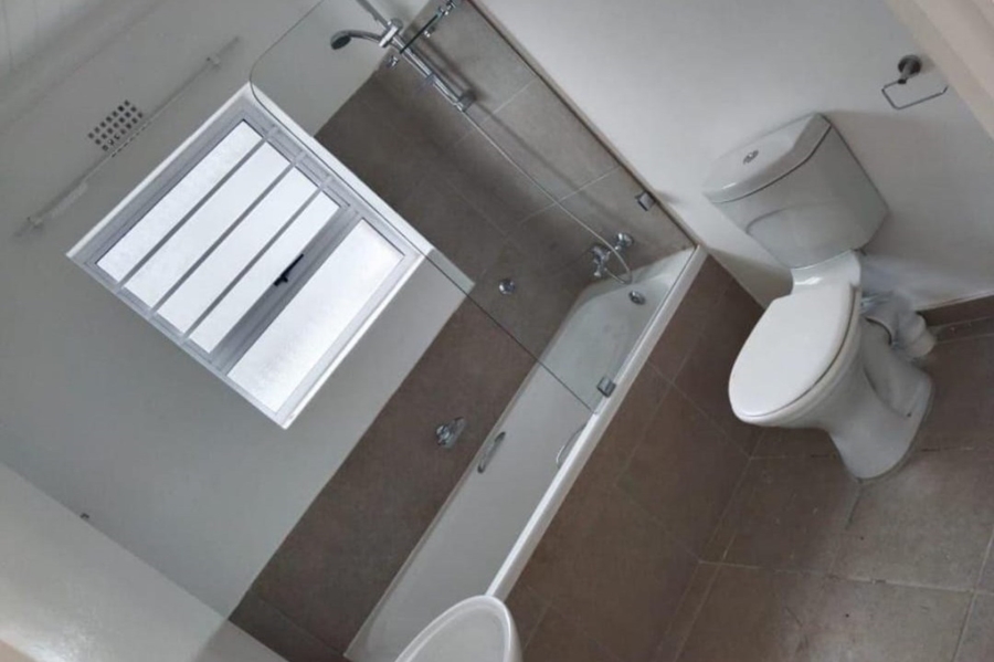 2 Bedroom Property for Sale in Groenheuwel Western Cape